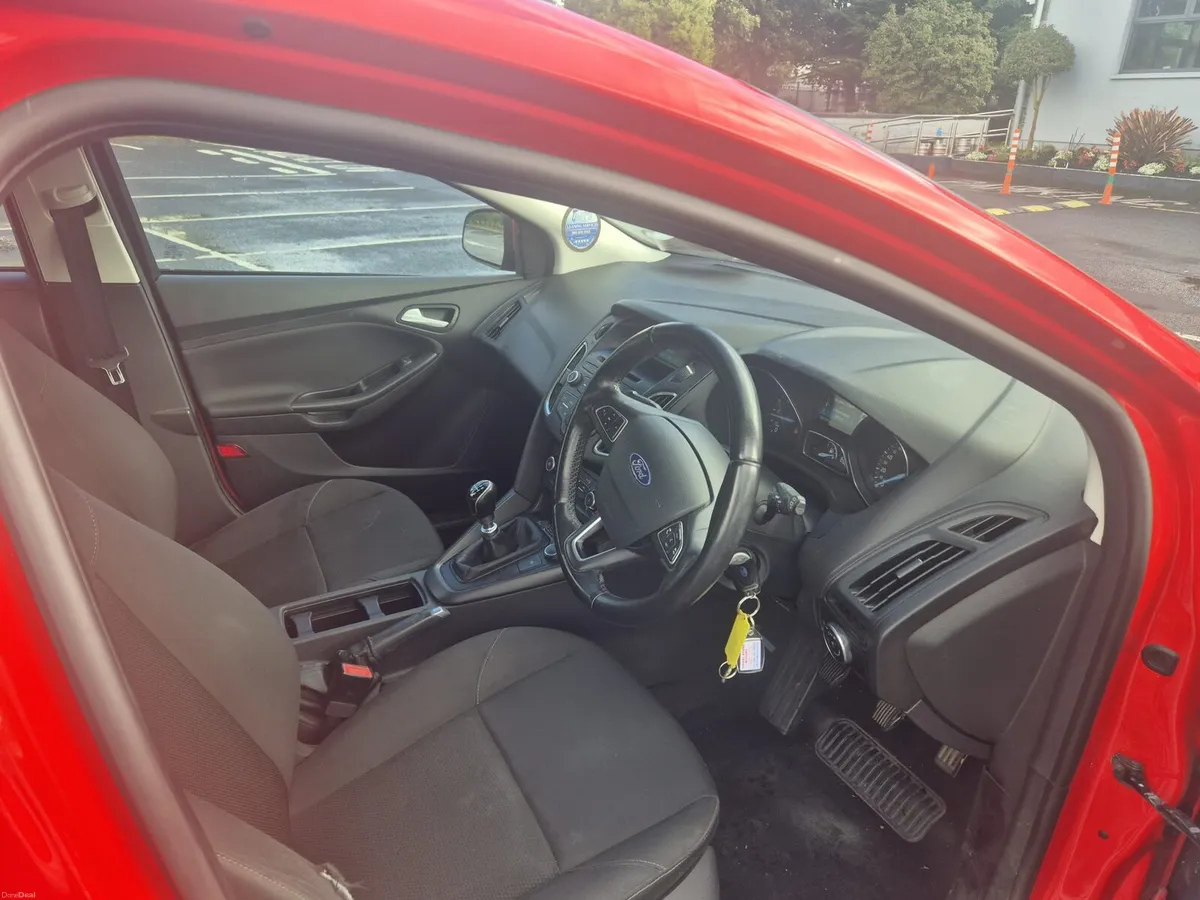 Ford focus - Image 4