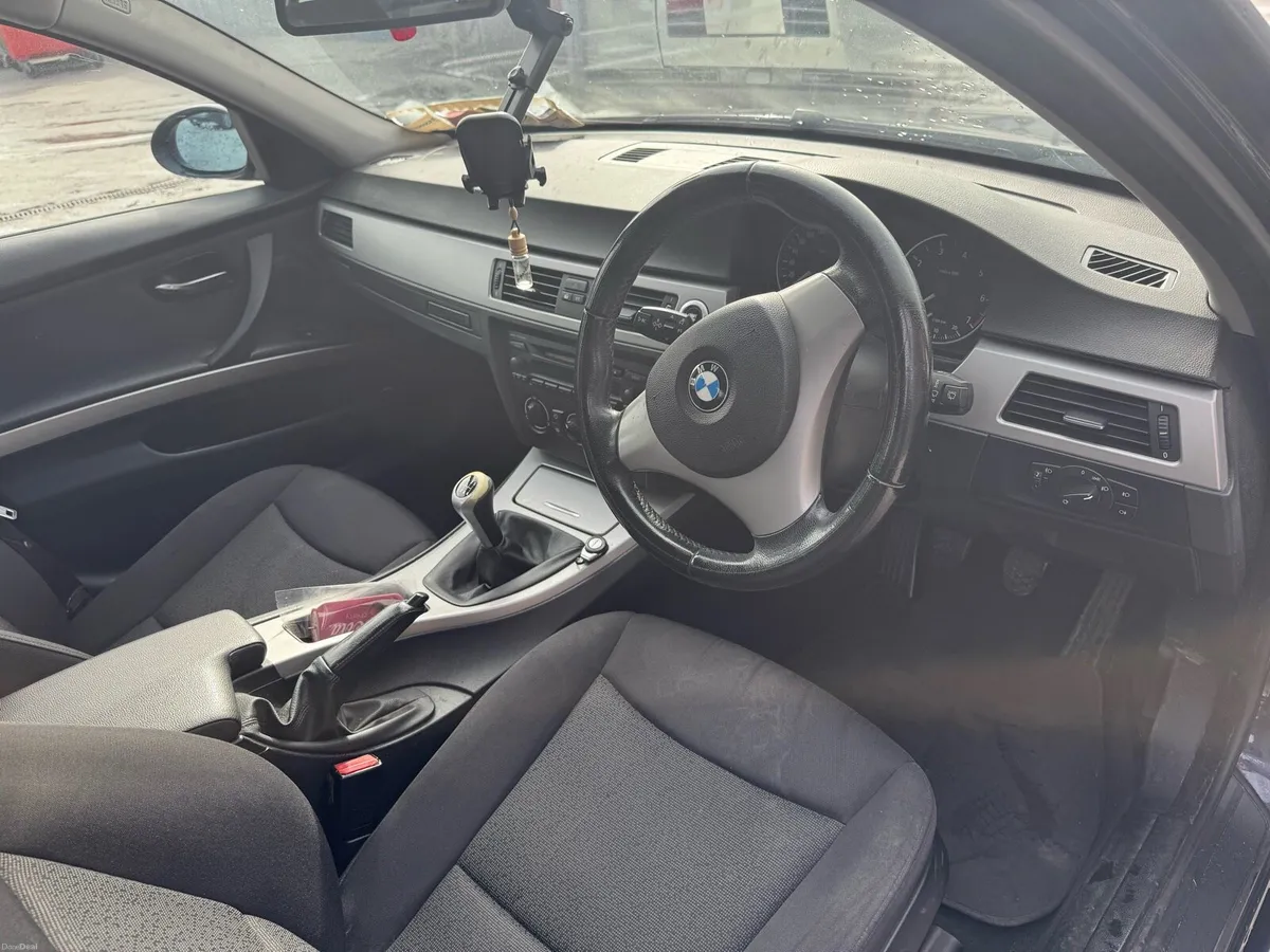 BMW 316 - Image 5