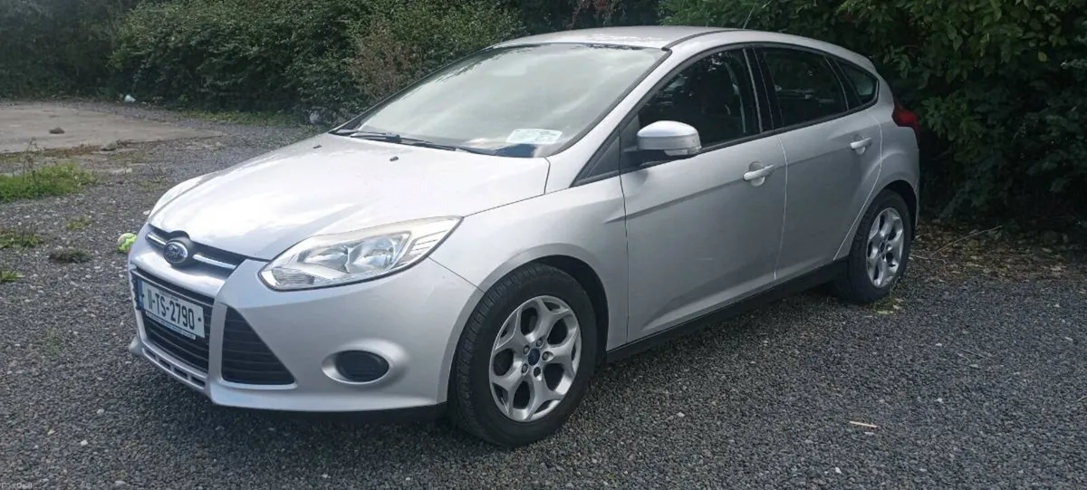 2011 Ford Focus - Image 2