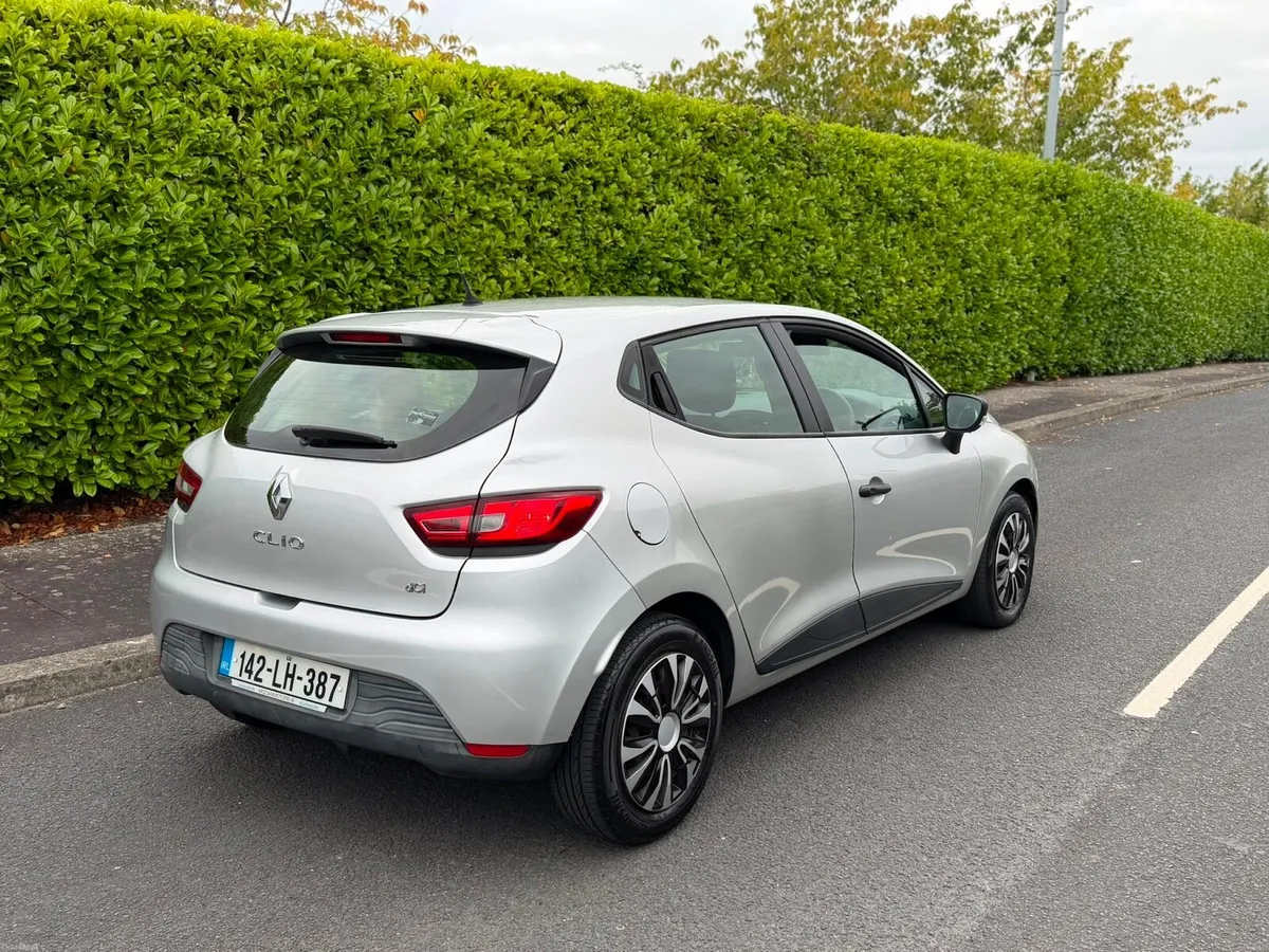 2014 Renault Clio 1.4diesel manual Nct and Taxed - Image 4