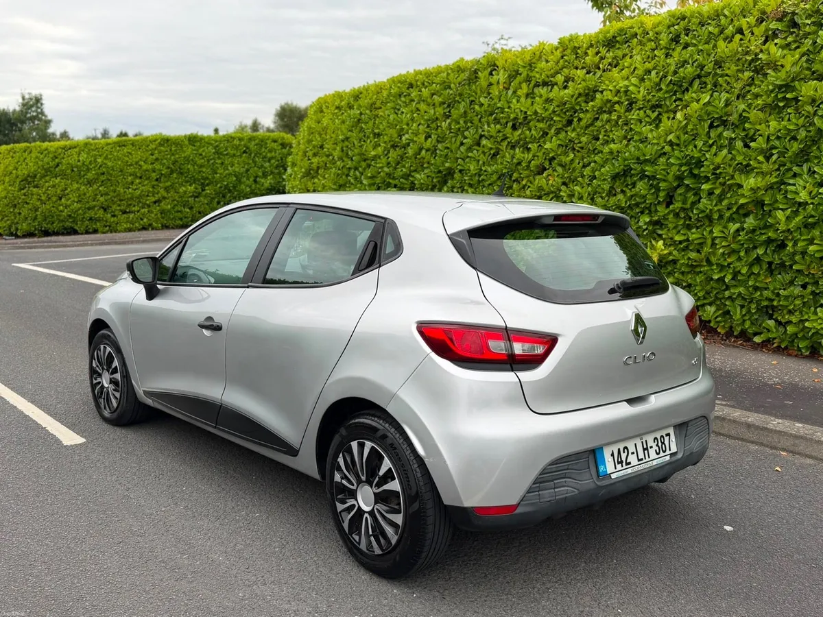 2014 Renault Clio 1.4diesel manual Nct and Taxed - Image 6