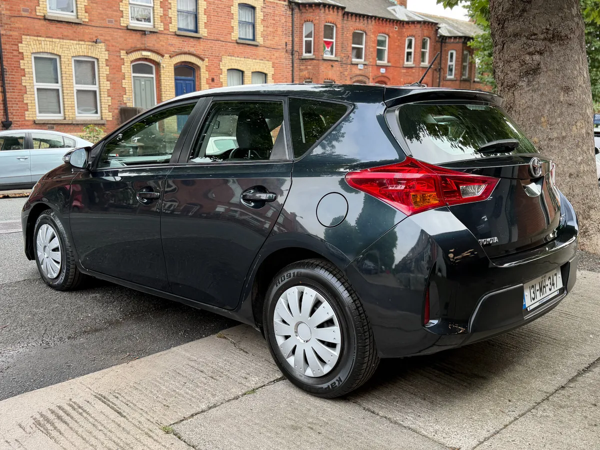 13 Toyota Auris Diesel, Manual, NCT 9/27, SIMI - Image 4