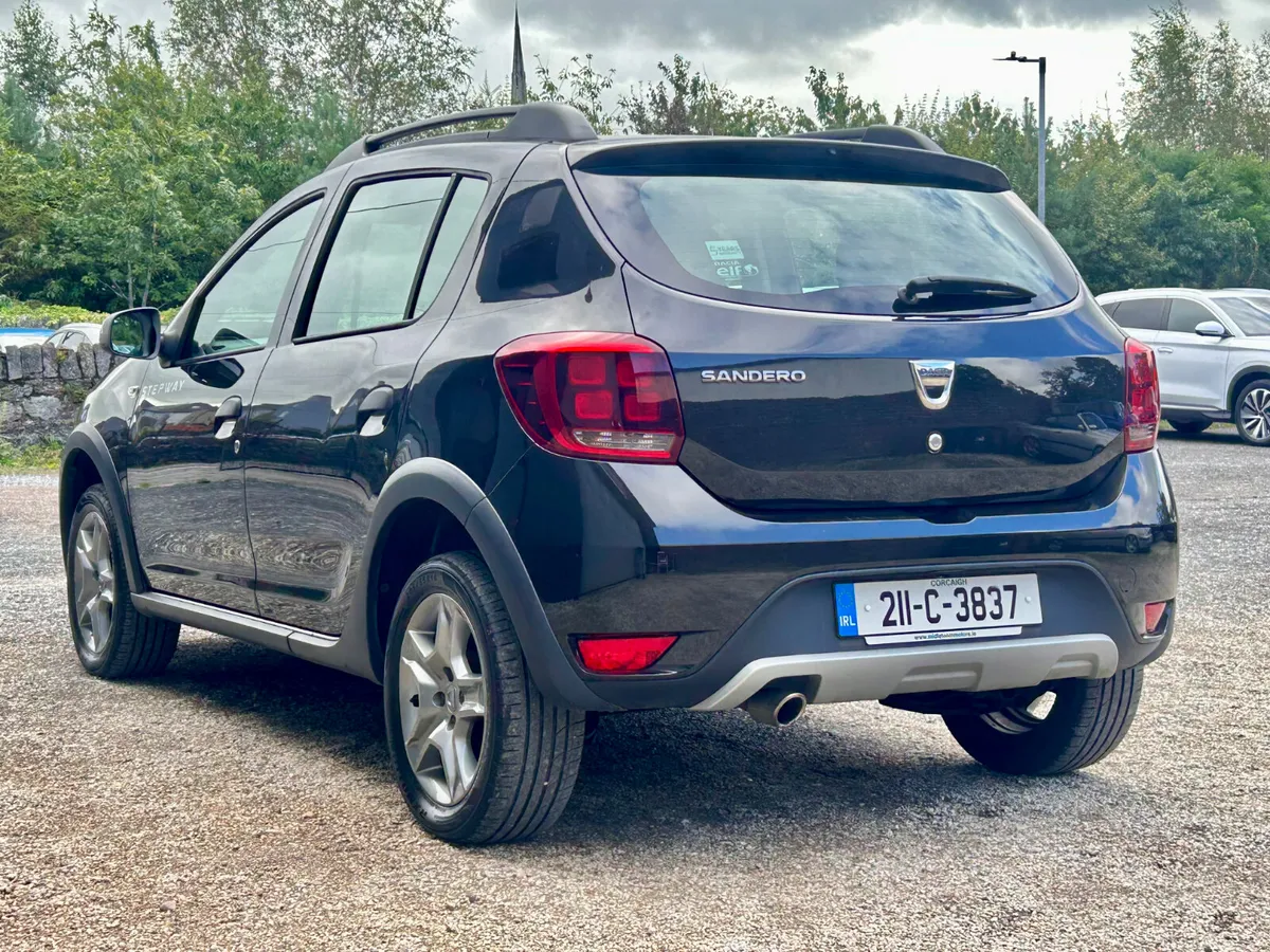 Dacia Sandero Stepway 2021 1.5 diesel - Image 6