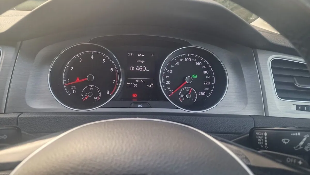 Volkswagen Golf 2014 - Image 5