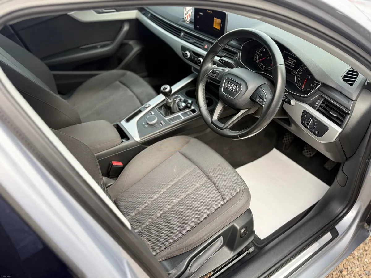 AUDI A4 2016 - 1.4 TSI - MANUAL - SUPER LOW KMS - Image 5