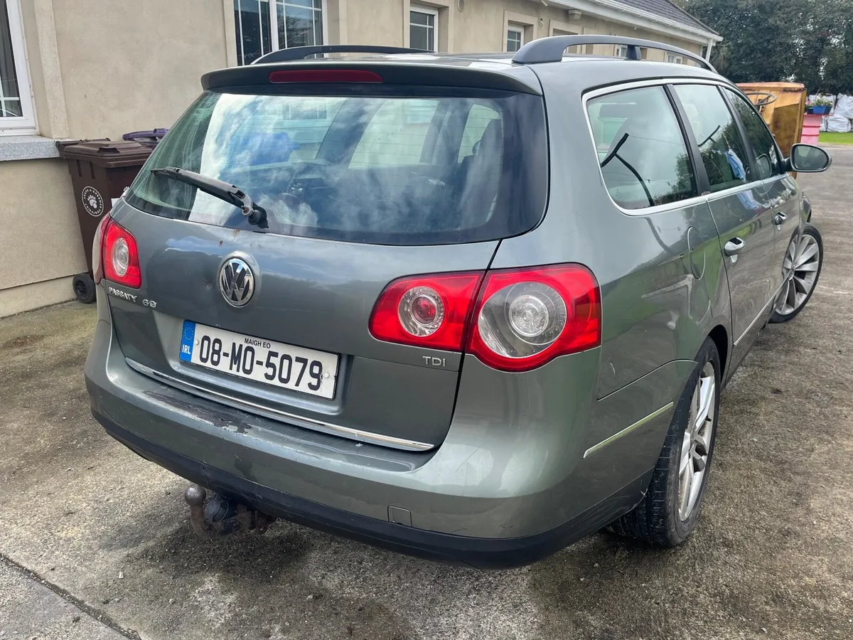 Volkswagen Passat 2008 - Image 4