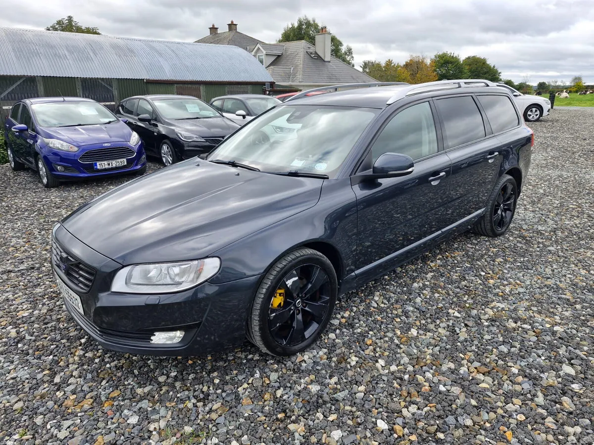 2016 Volvo V70 Estate Auto READ AD - Image 5