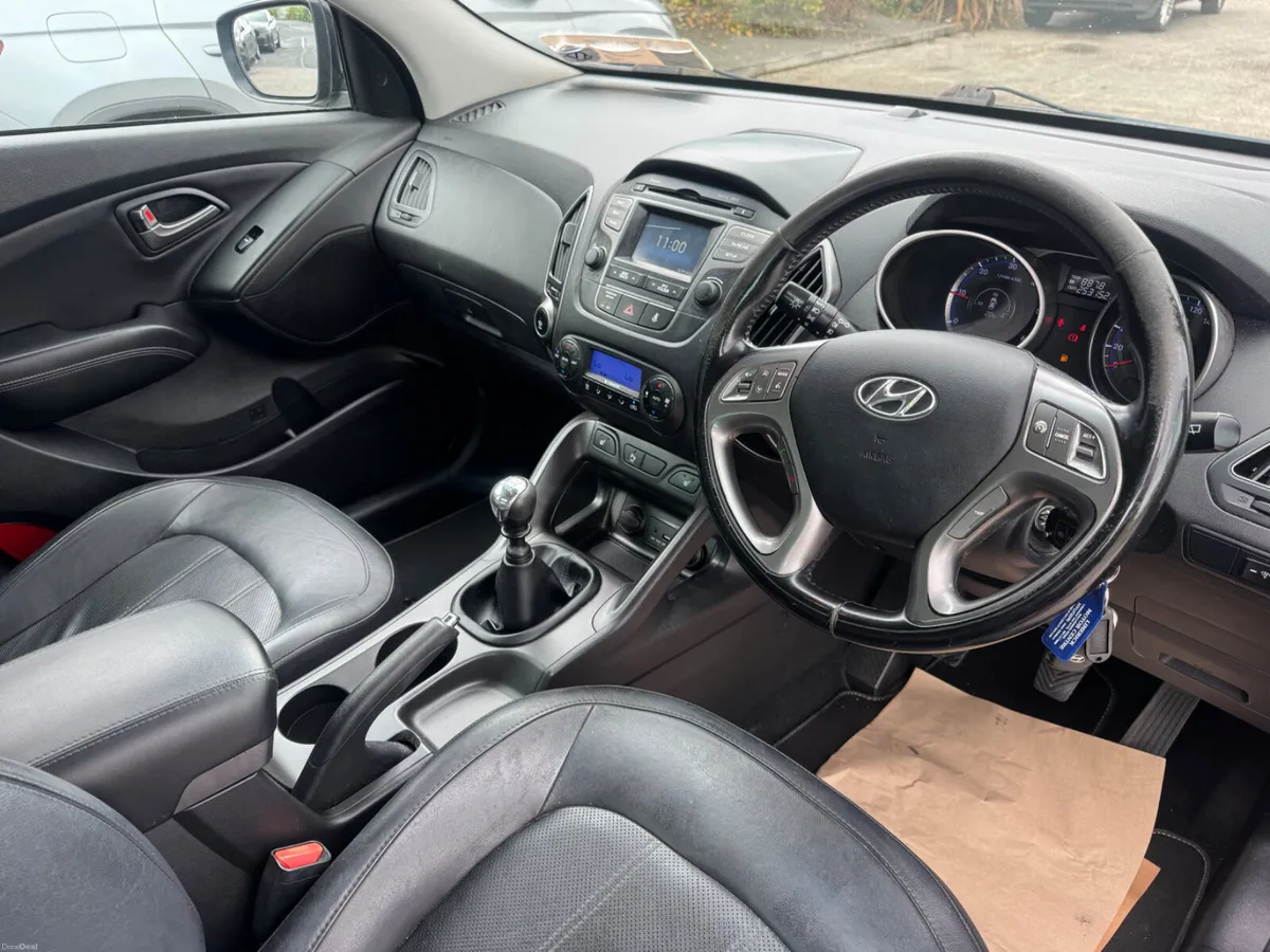 Hyundai ix35 2015 premium model - Image 3