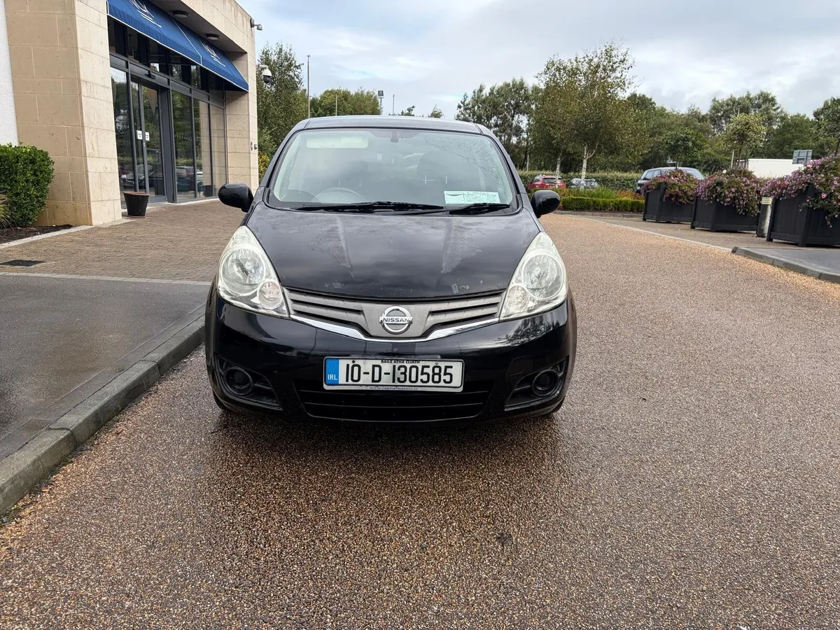 Nissan Note 2010 automatic - Image 3