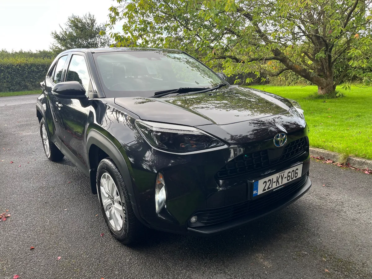 Toyota Yaris Cross HYBRID 2022 - Image 4