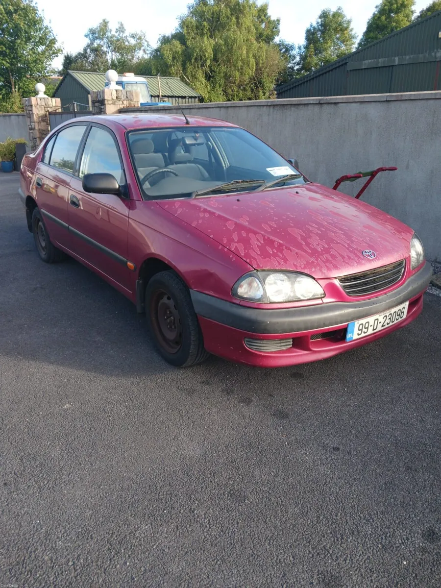 Toyota Avensis - Image 1