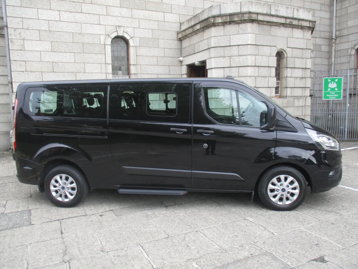 2023 FORD TRANSIT 2.0 AUTO 9 SEATER W/CHAIR ACCESS - Image 2