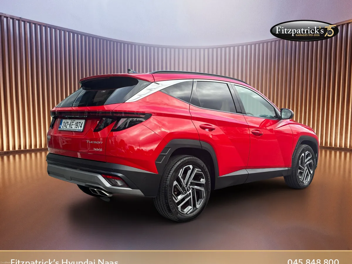 Hyundai Tucson Executive Plus 1.6 Hybrid Automatic - Image 3