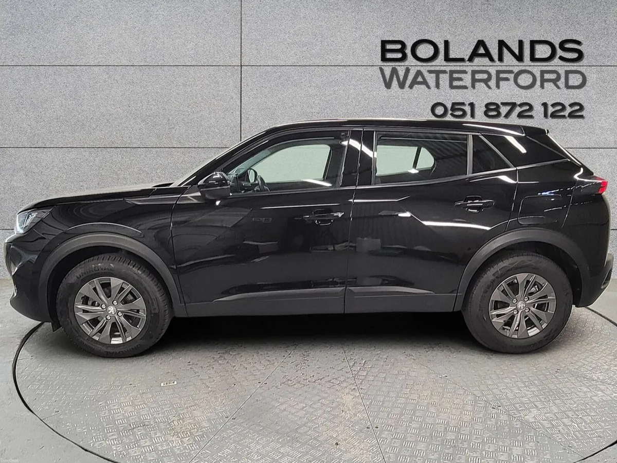 Peugeot 2008 1.2 Puretech 130bhp Auto Active - Image 3