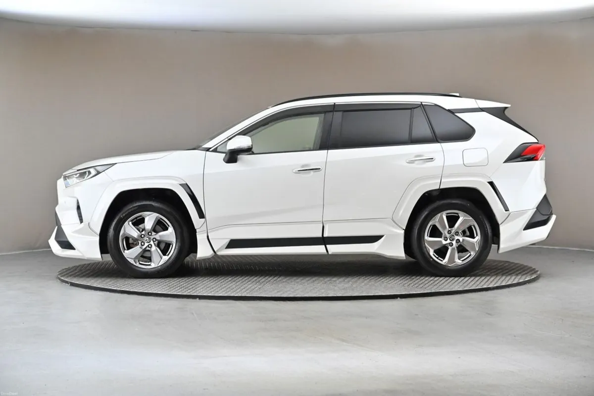 Toyota RAV4 2.5 PETROL HYBRID **TRD BODY KIT**MEMO - Image 5