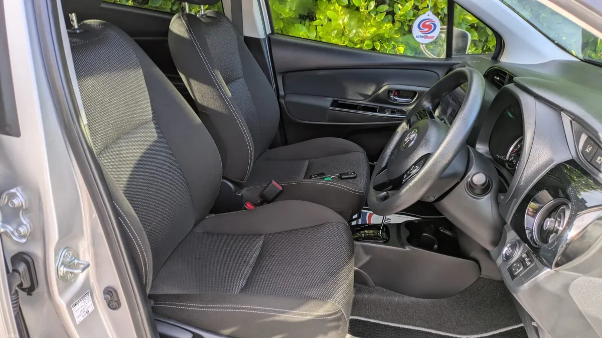 Spotless Toyota Yaris 1.3 Petrol Automatic, 2020 - Image 2