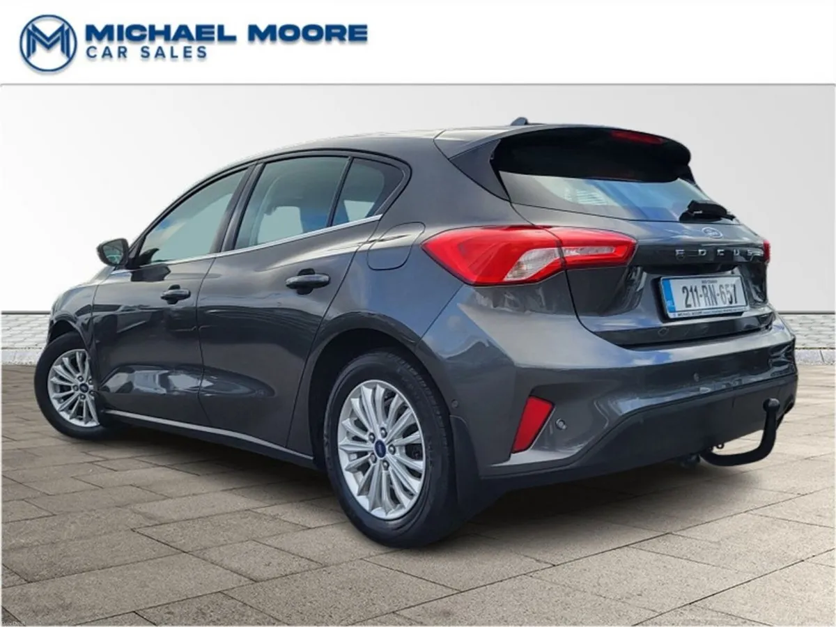 Ford Focus 1.5 TDCi 120BHP Titanium - Image 3