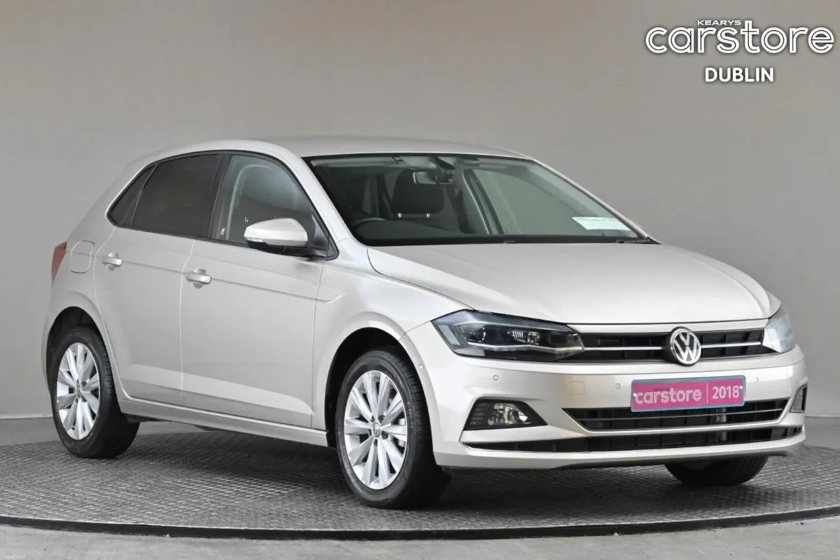 Volkswagen Polo 1.0 TSI DSG COMFORTLINE **CARPLAY* - Image 1