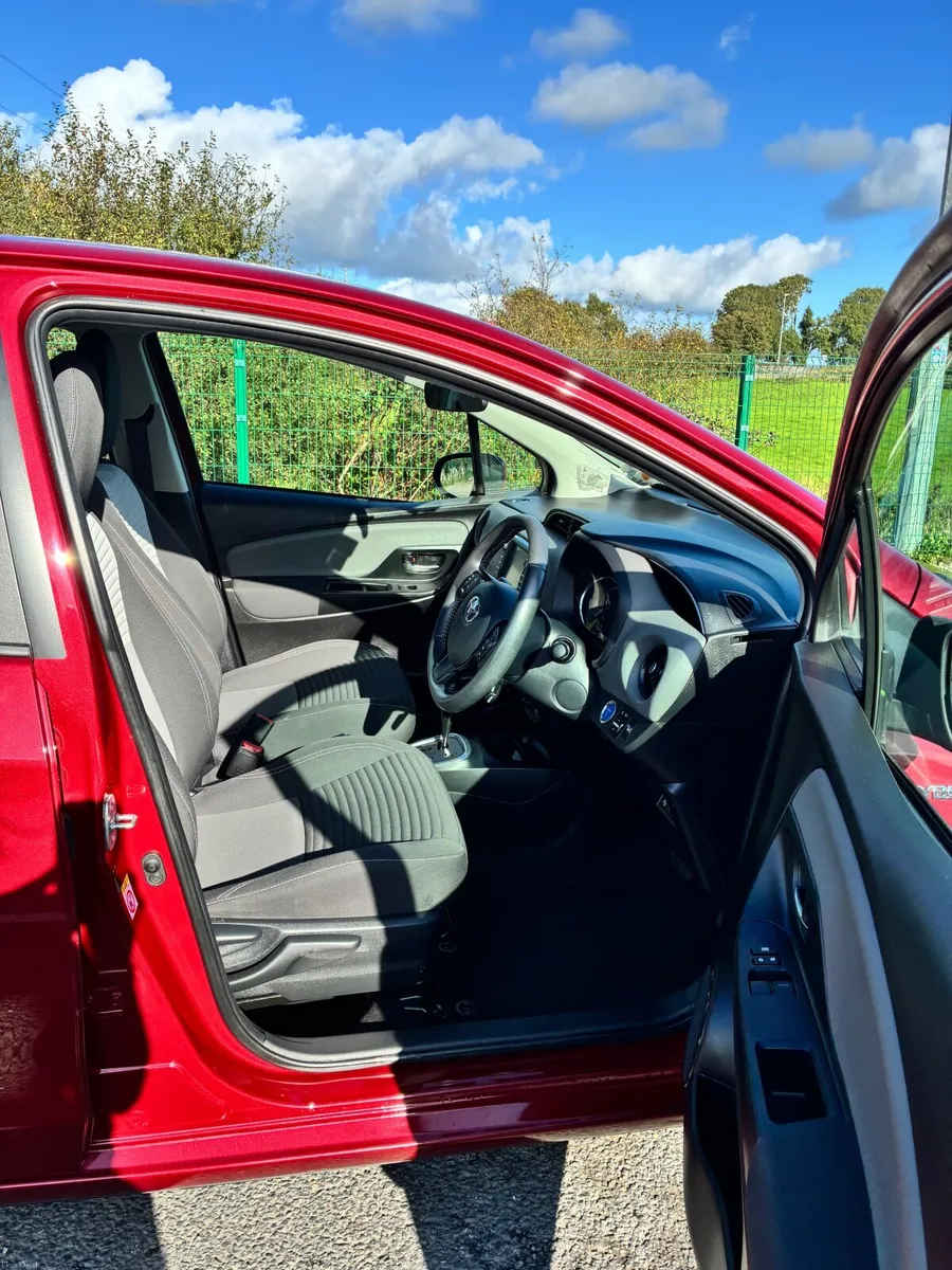 Toyota Yaris 2018 - Image 6