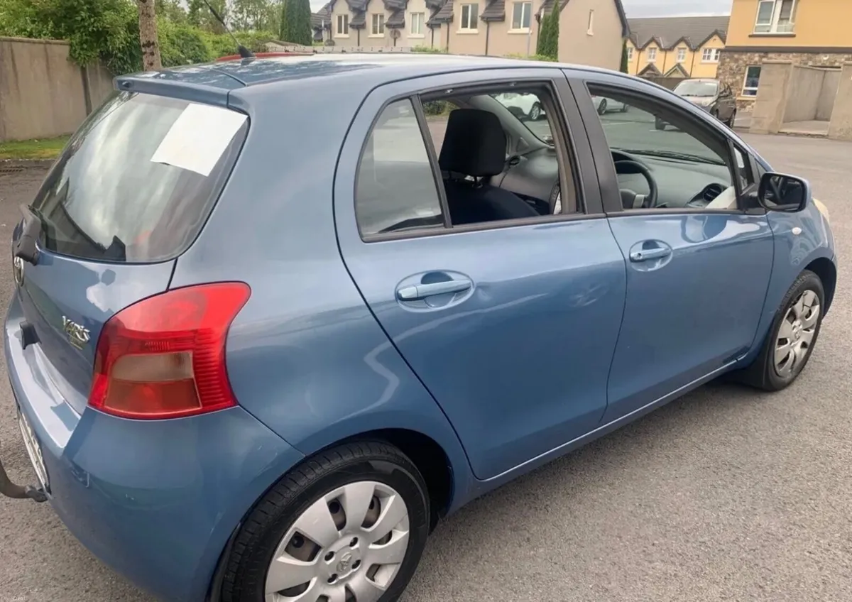 Toyota Yaris 2008 - Image 6
