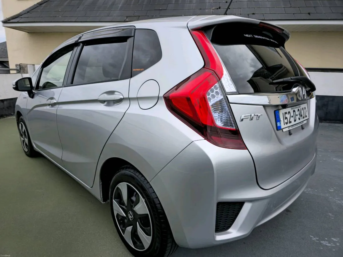 Honda Fit 2015 - Image 4