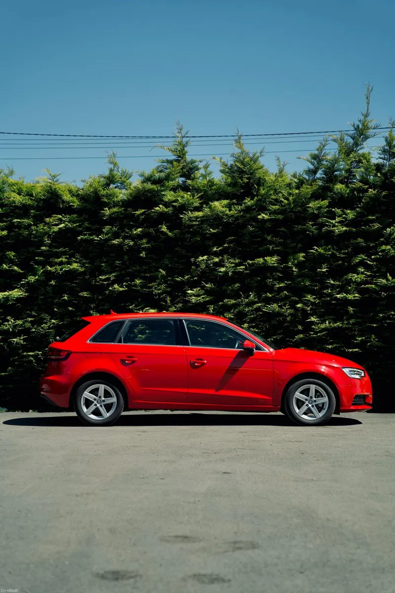 Audi A3 1.4 Sportback S-Tronic TFSI 2018 | LOW KMS - Image 4