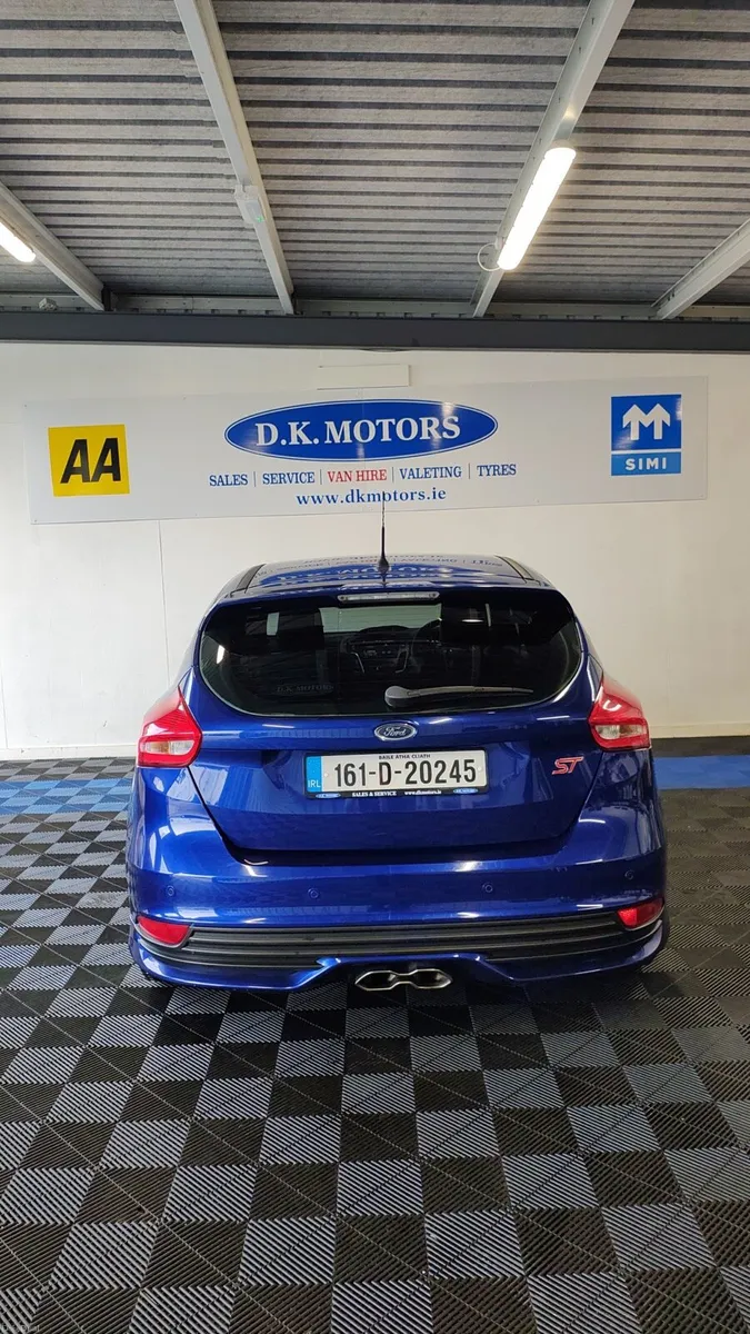 FORD FOCUS ST NEW NCT - Image 2