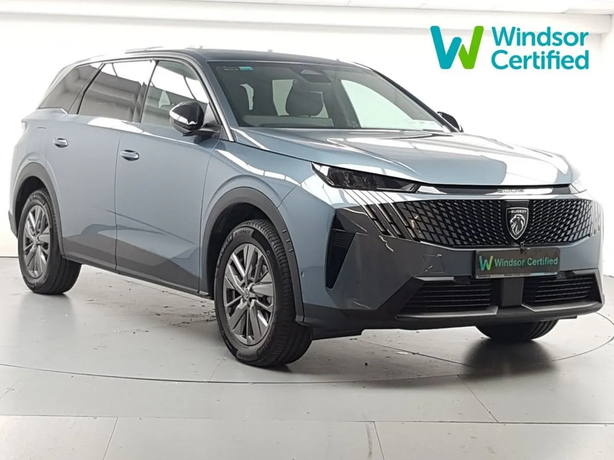 Peugeot 5008 1.2 MHEV 145bhp E-DCS6 Allure - Image 1