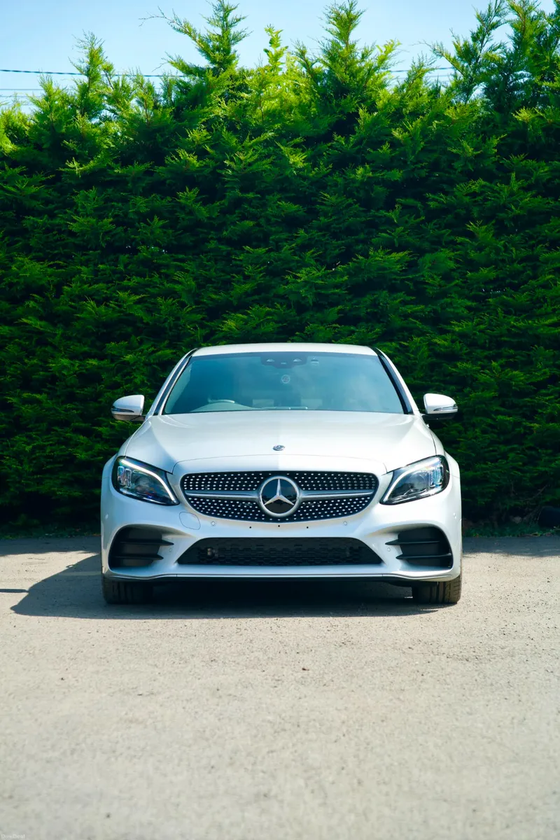 Mercedes-Benz C200 AMG-Line 2018 - Image 3