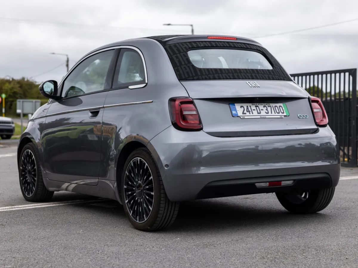 Fiat 500e LA PRIMA BYBOCELLI CABRIOLET - Image 6
