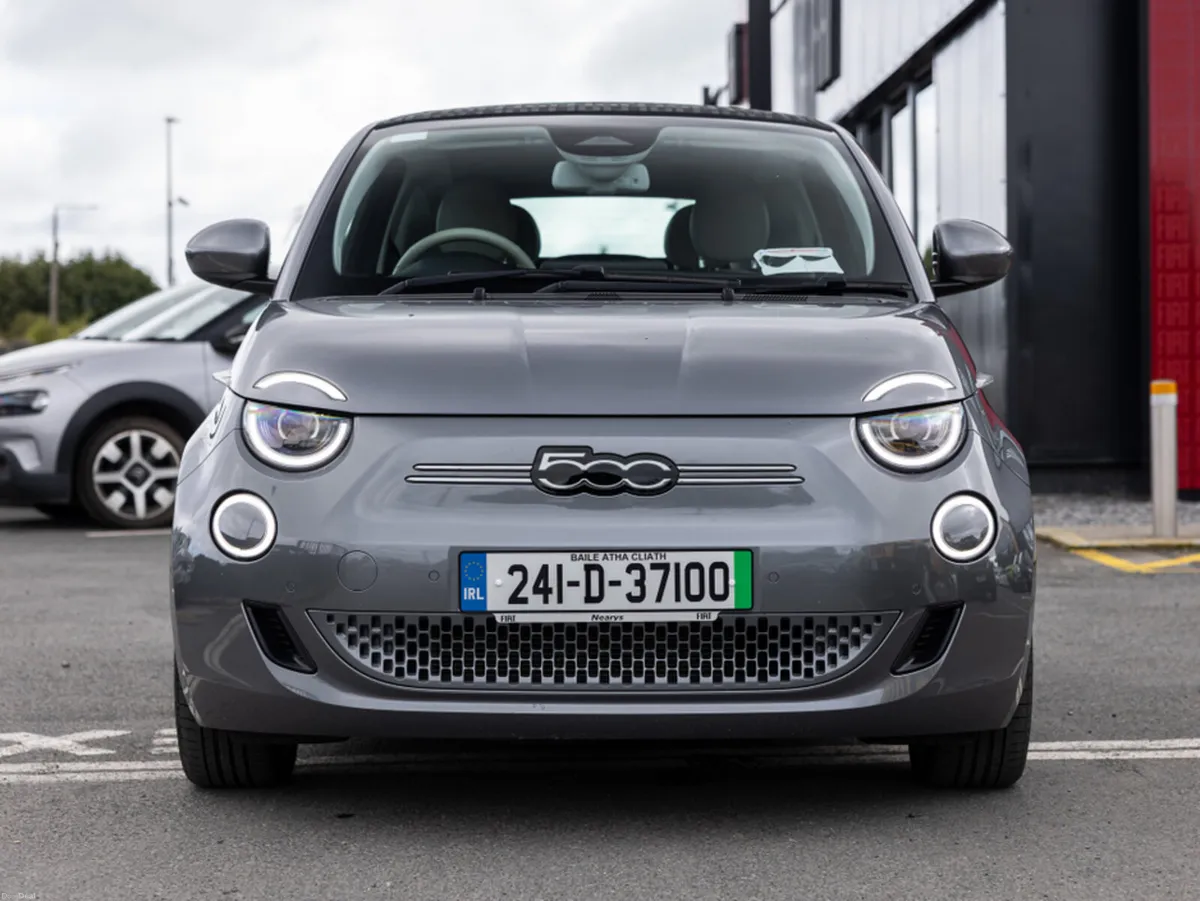 Fiat 500e LA PRIMA BYBOCELLI CABRIOLET - Image 2