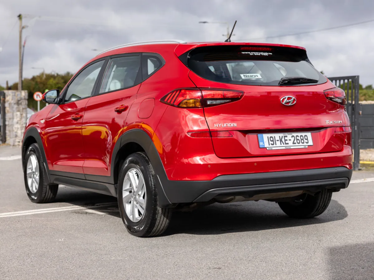 Hyundai Tucson IX35 COMFORT PETROL 5DR - Image 6