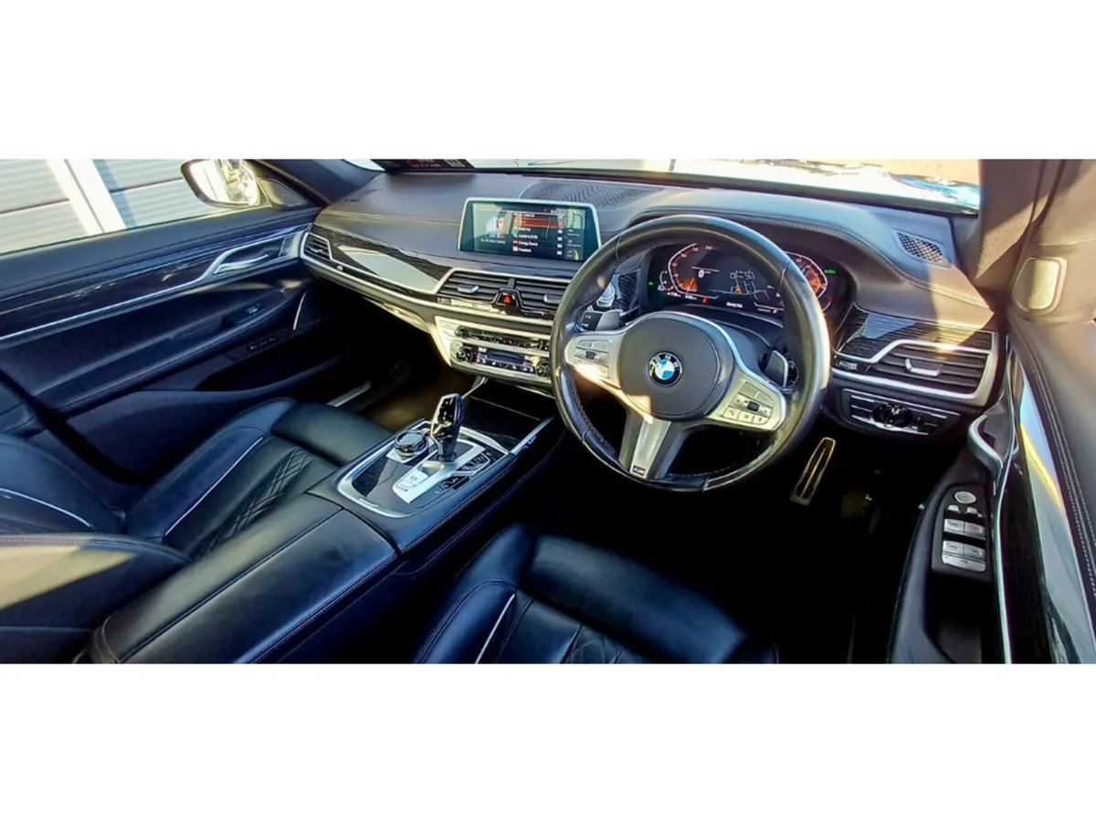 BMW 7-Series 730d M SPORT MHEV 4DR AUTO - Image 4