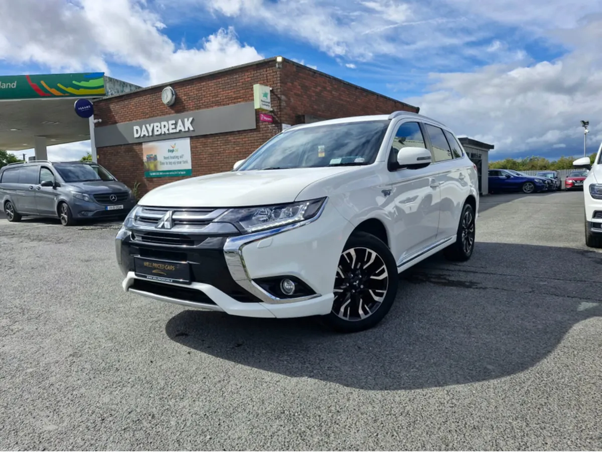 Mitsubishi Outlander 2.0 GX4H PHEV 200BHP 5DR AUTO - Image 3