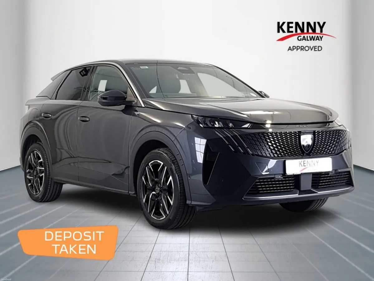 Peugeot 3008 *Deposit taken* ALLURE 1.2 MHEV 136 E - Image 1