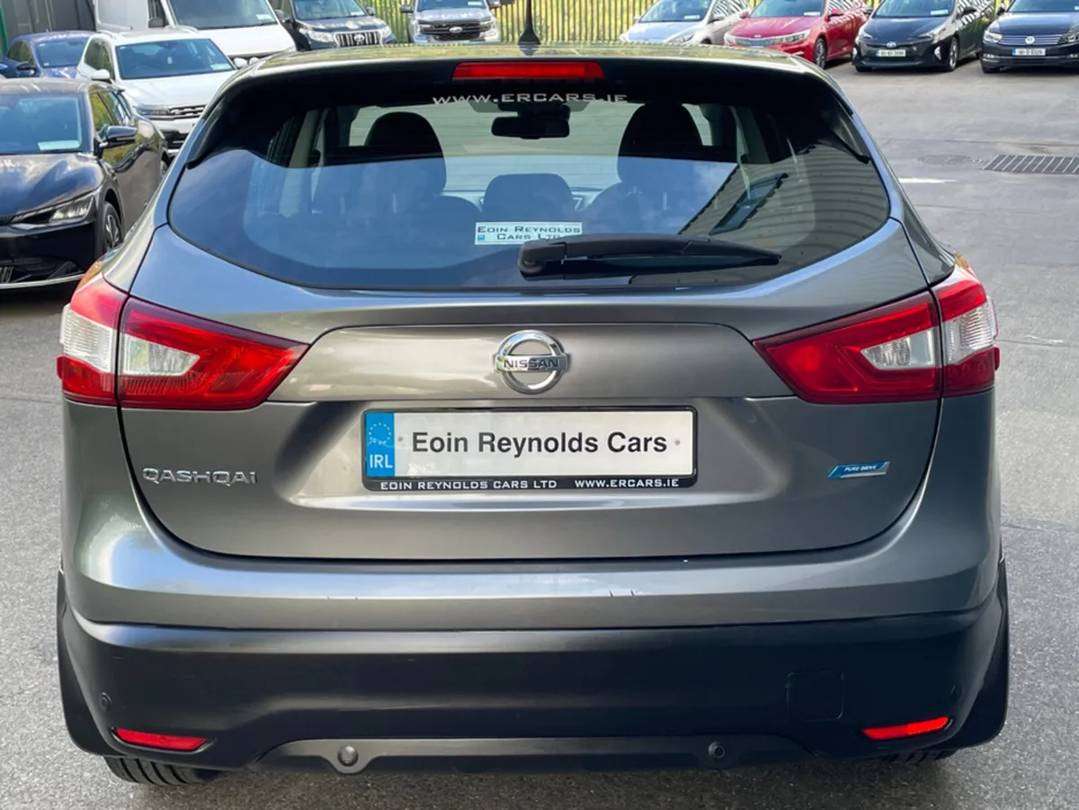 Nissan Qashqai 1.5 SV DCI 110bhp NEW NCT!! - Image 3