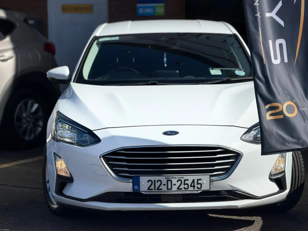 Ford Focus 1.5 TDCI ZETEC EDITION 5DR - FULL FORD - Image 6