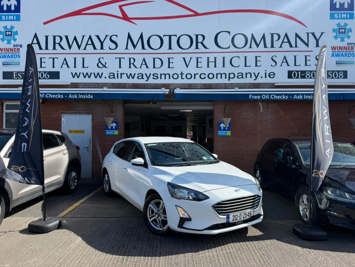 Ford Focus 1.5 TDCI ZETEC EDITION 5DR - FULL FORD - Image 1