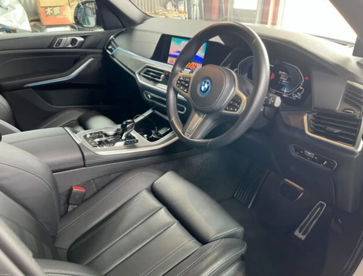 2021 BMW X5 xDrive45e M Sport - Image 5