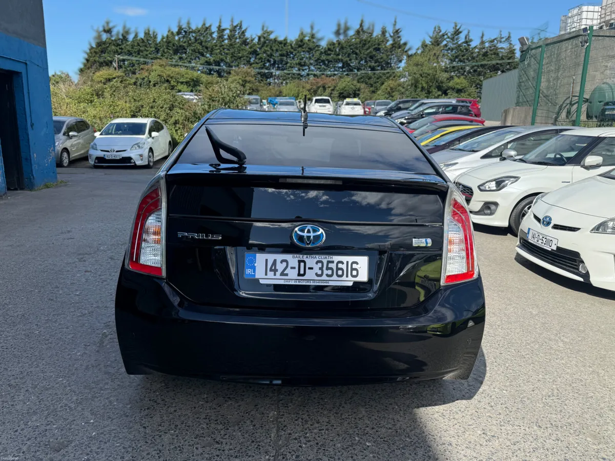 2014 Toyota Prius Hybrid Automatic /S Package - Image 5