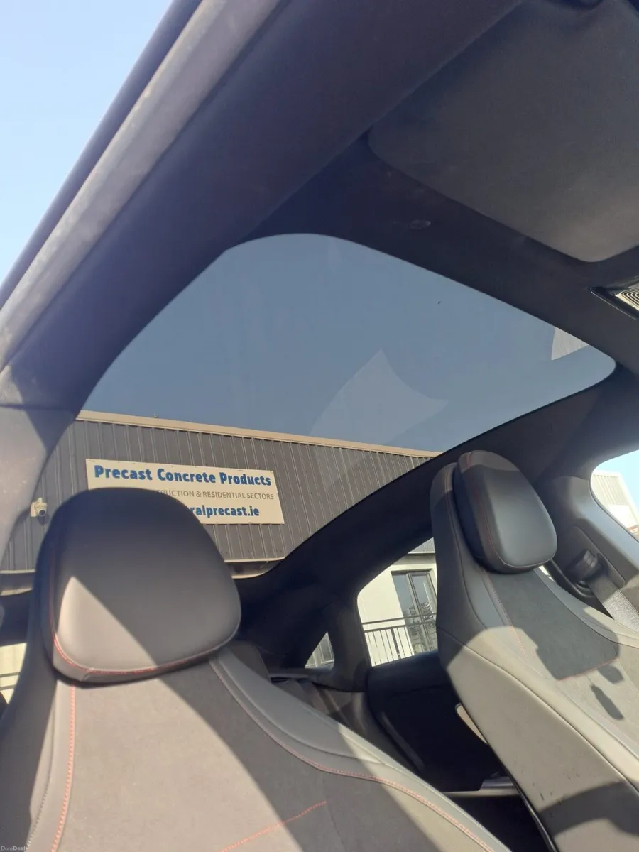 Mercedes Benz CLA 250 AMG - Image 4