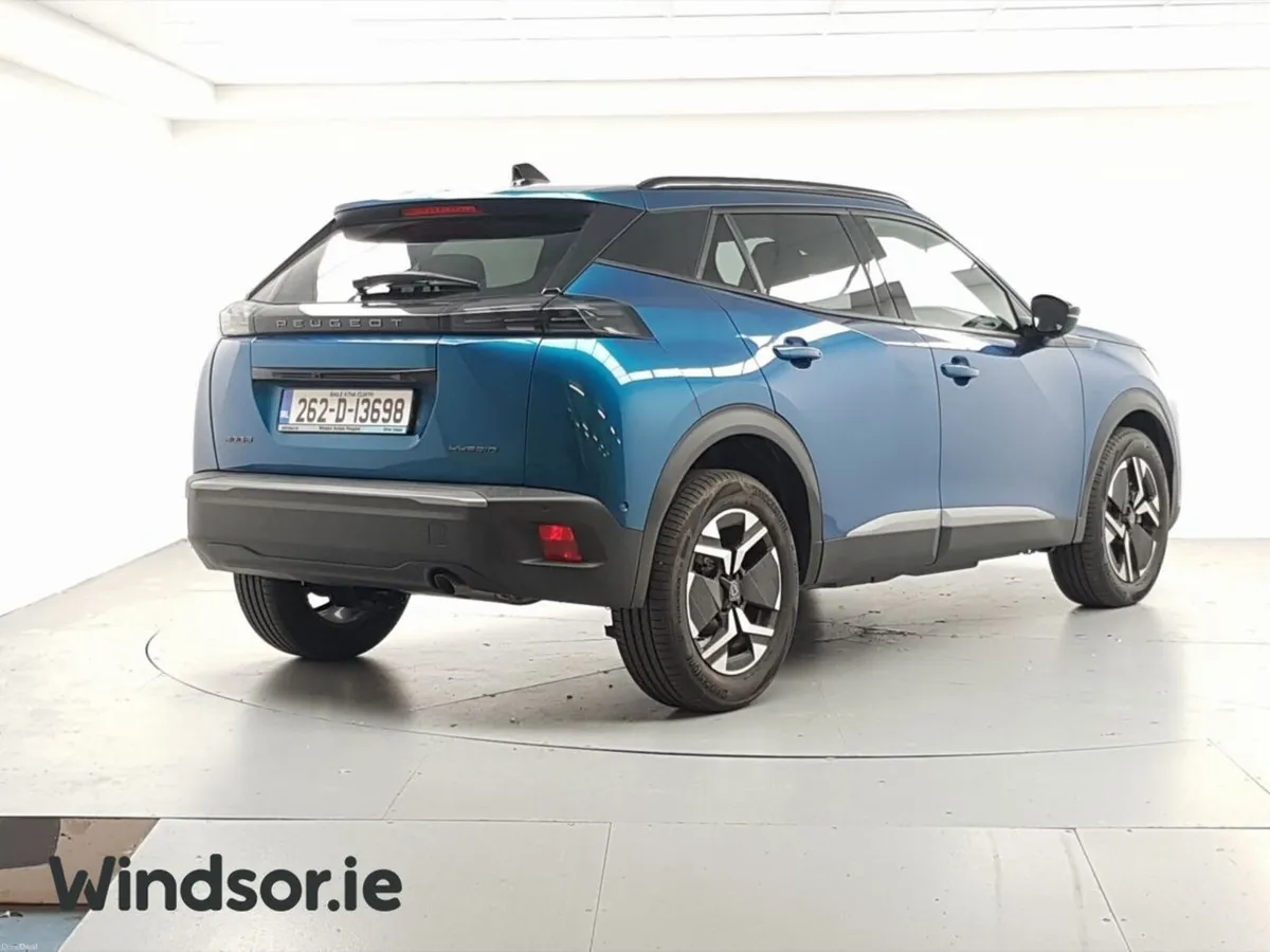 Peugeot 2008 HYBRID 110BHP e-DCS6 Allure - Image 2