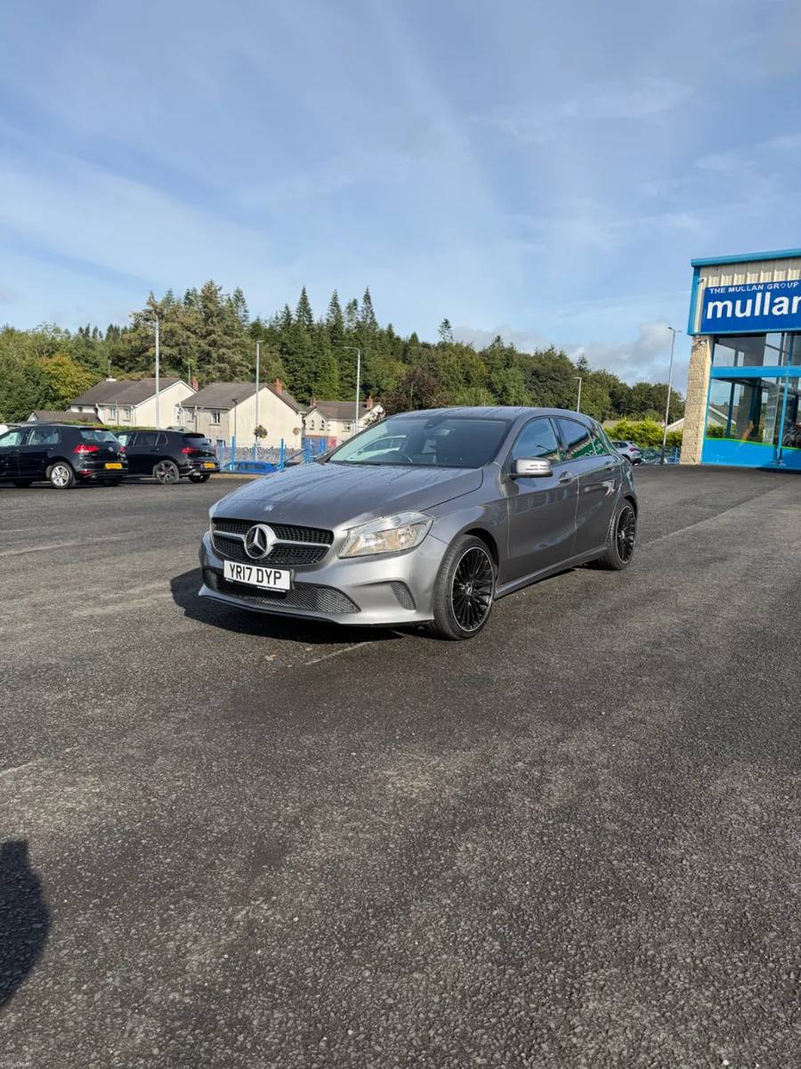 Mercedes-Benz A-Class 2017 - Image 3