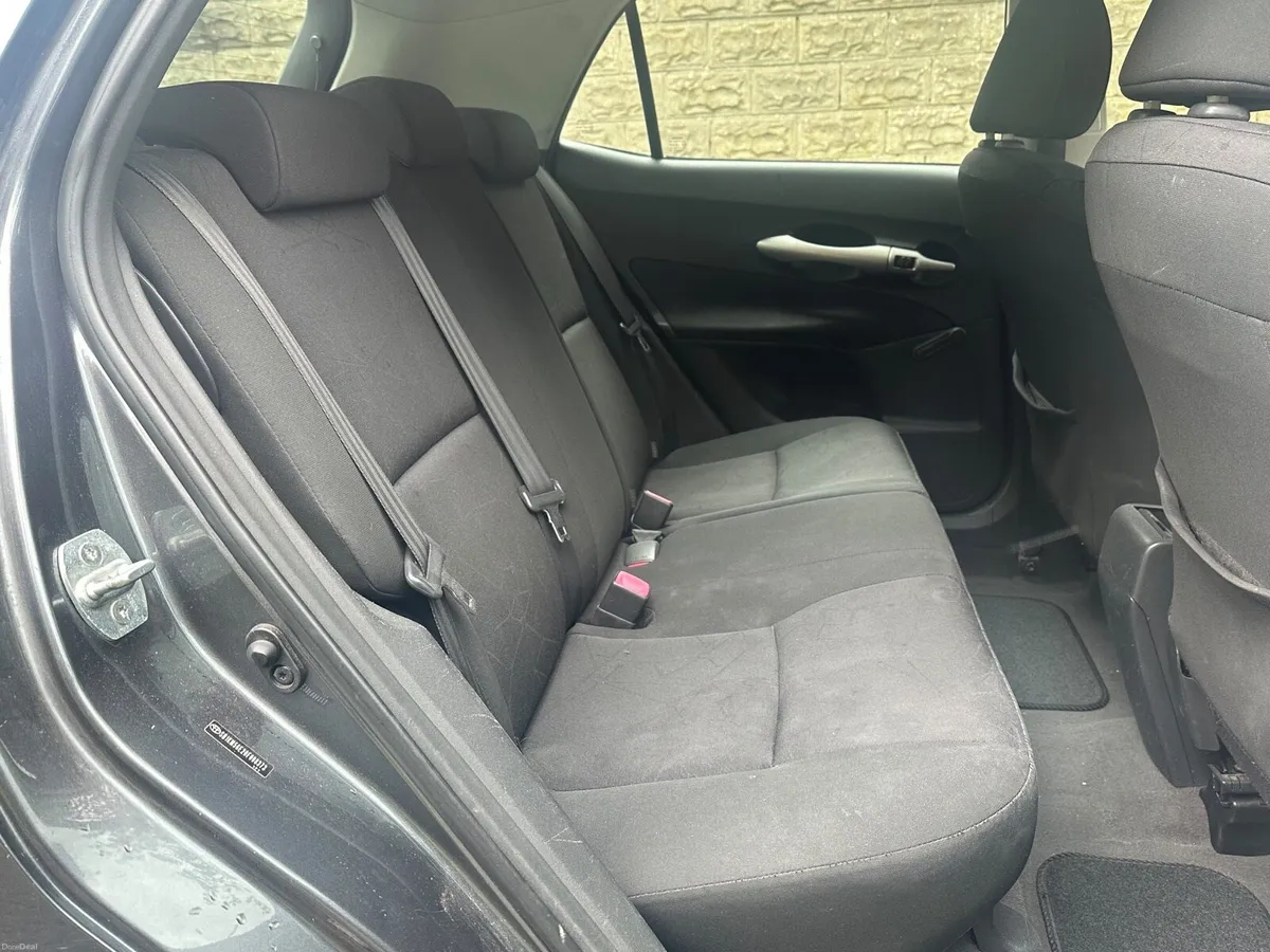 Toyota Auris 1.4 VVTi *NCT 10/27, 167KM* - Image 6