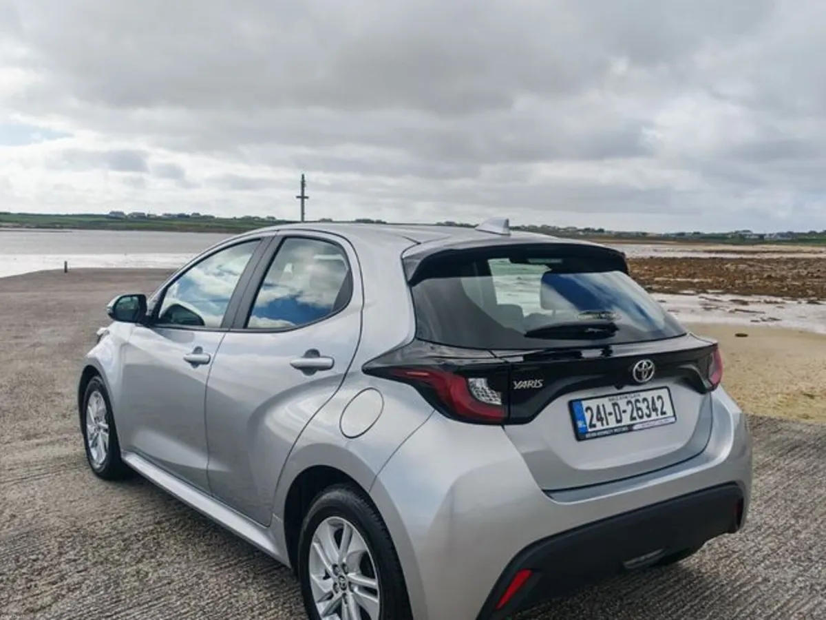 Toyota Yaris 1.5 Luna 4DR - Image 5