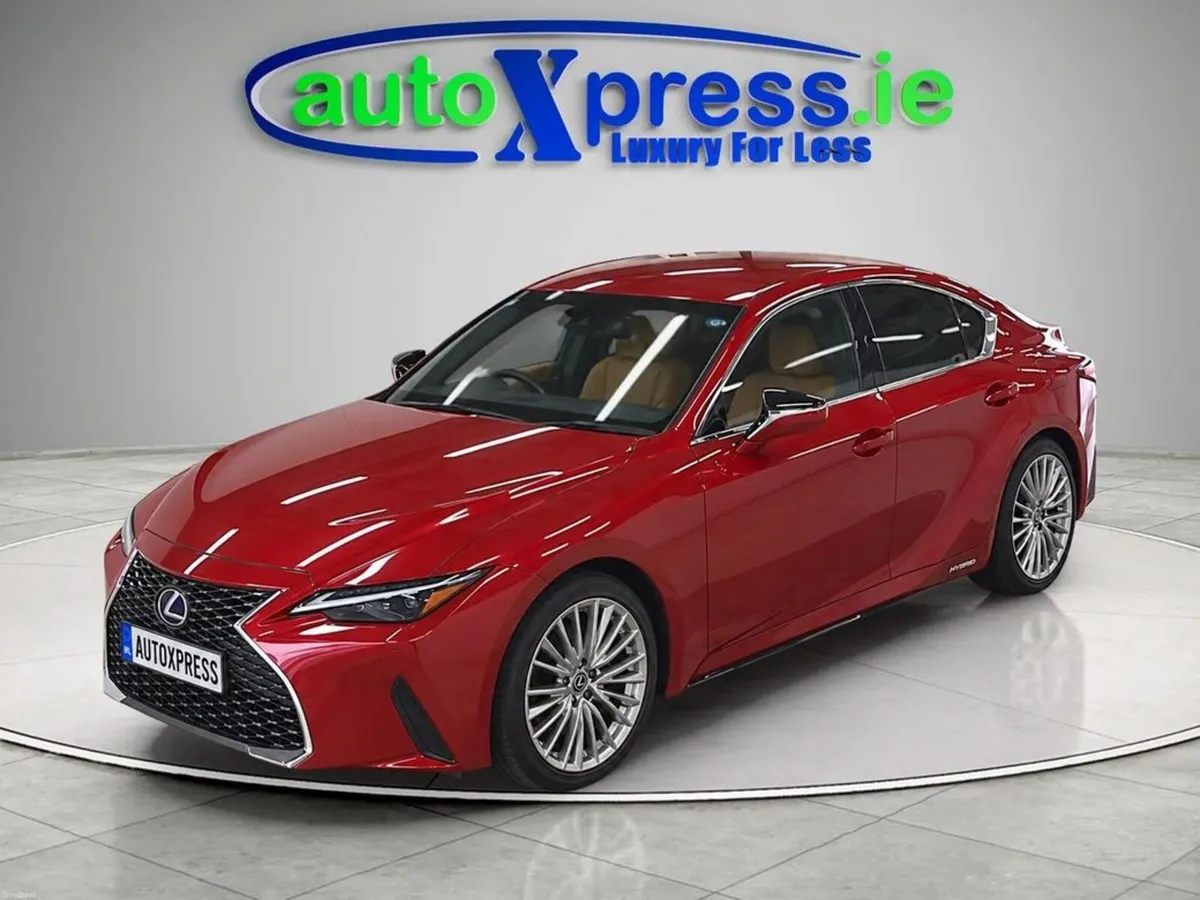 Lexus IS 4 WD Hybrid, Low mileage, 360° Camera - Image 5