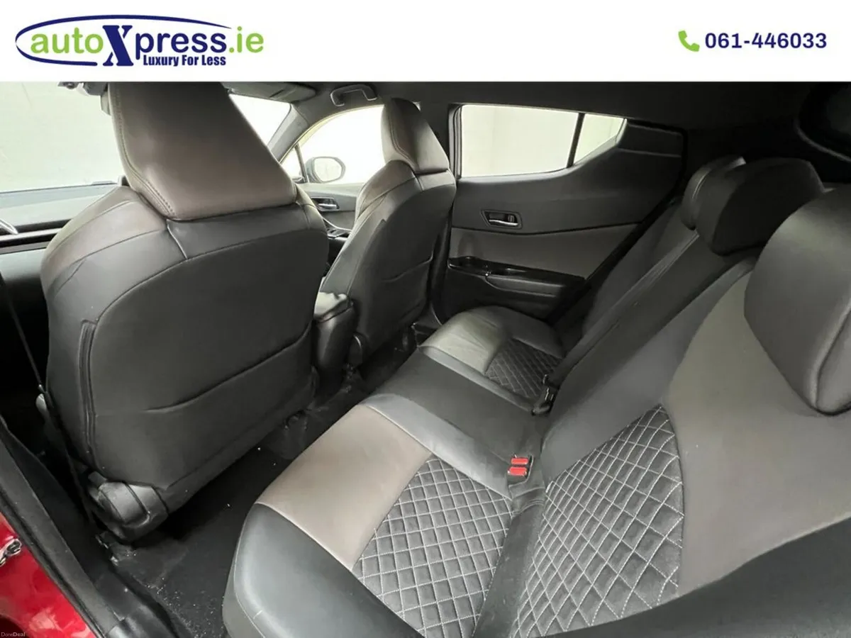 Toyota C-HR 1.8 Hybrid , Grade G, Reversing camera - Image 4