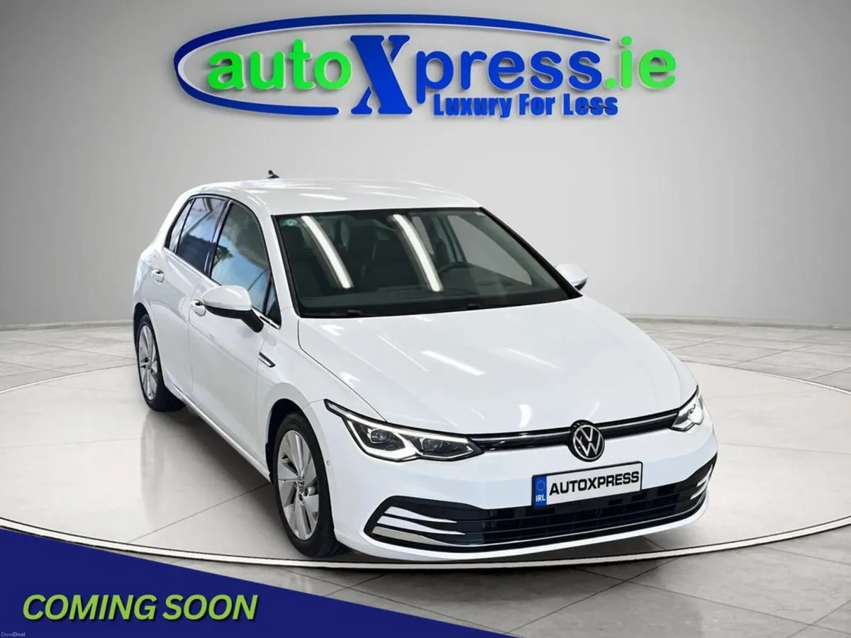 Volkswagen Golf 1.5 Petrol, eTSI Style, Reversing - Image 1