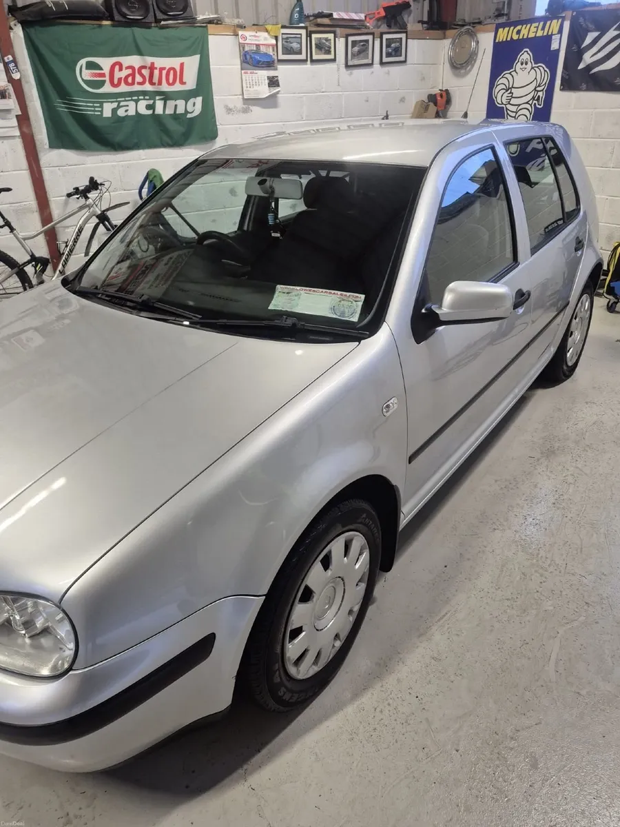 Volkswagen Golf 2004 - Image 4