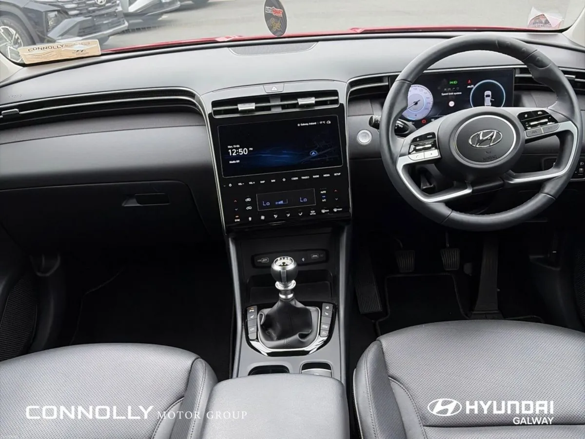 Hyundai Tucson 2WD Executive Plus 4.9 % - Image 4